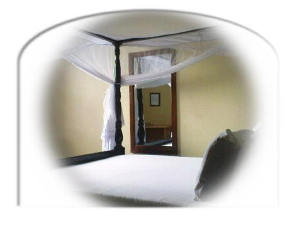 Transit Motel Airport Daressalam Zimmer foto